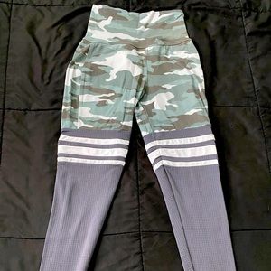Bombshell Leggings
